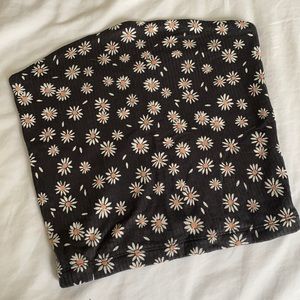 AE- Navy Blue Daisy Tube Top